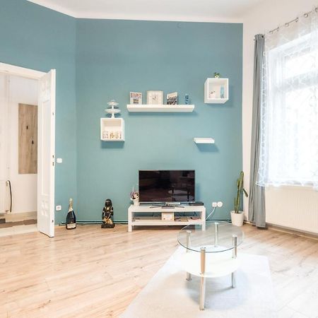 Downtown Tranquility Appartement Boedapest Buitenkant foto