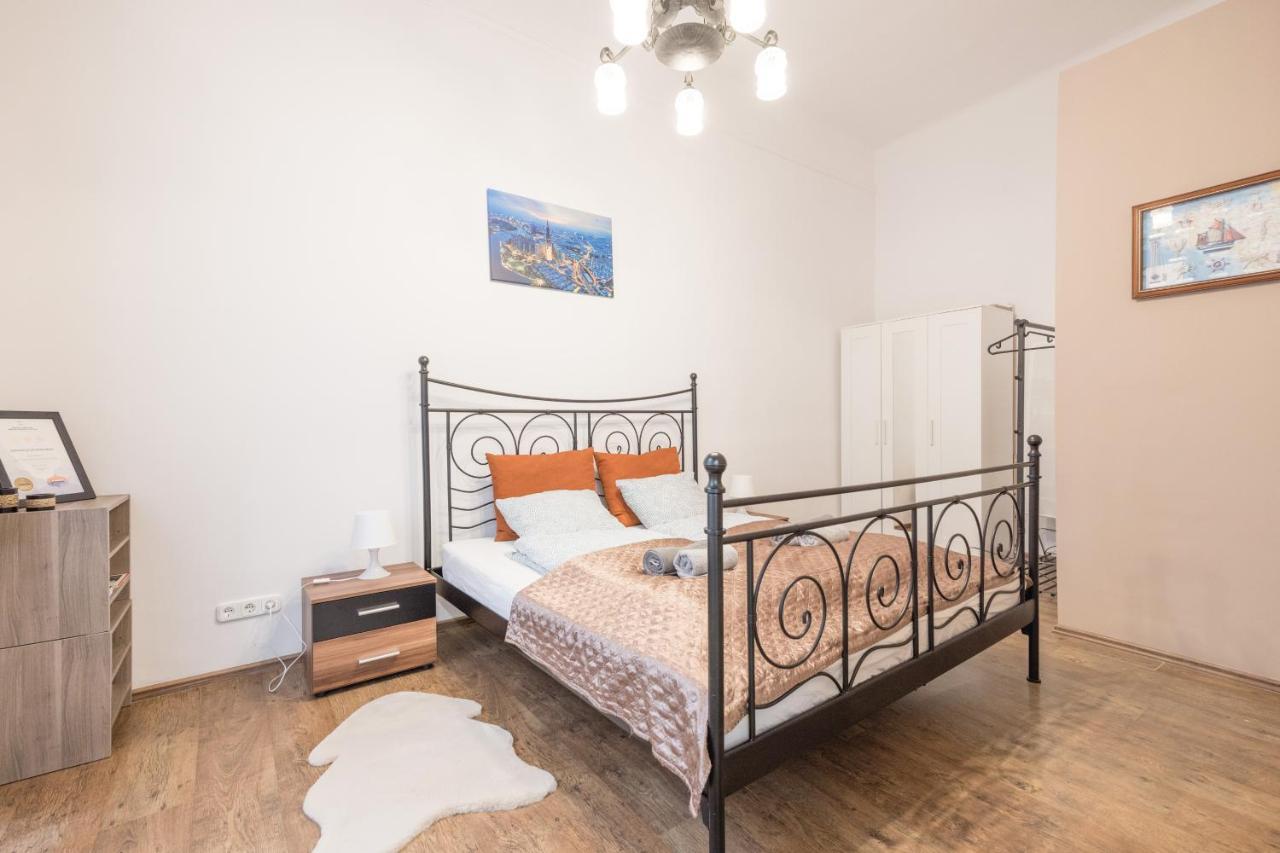 Downtown Tranquility Appartement Boedapest Buitenkant foto